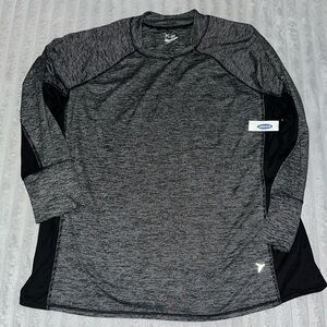 Old Navy Active NWT plus size plus size 3X long sleeve top